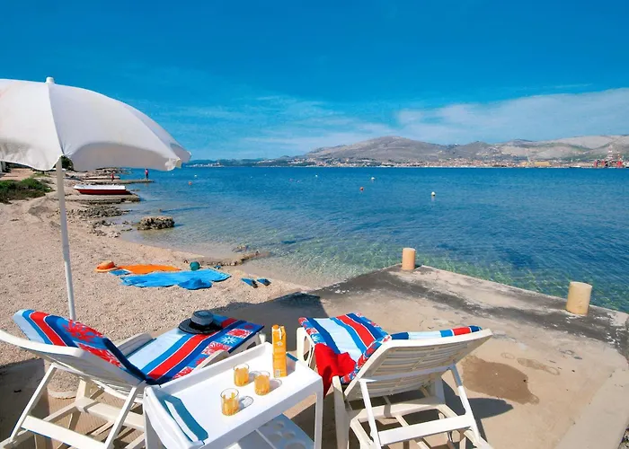 With A Parking Space Okrug Gornji, Ciovo - 12235 Apartment