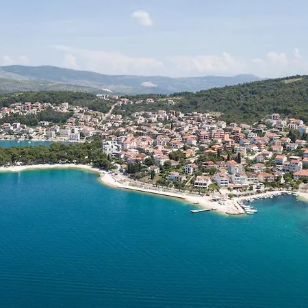 With A Parking Space Okrug Gornji, Ciovo - 12235 Apartman